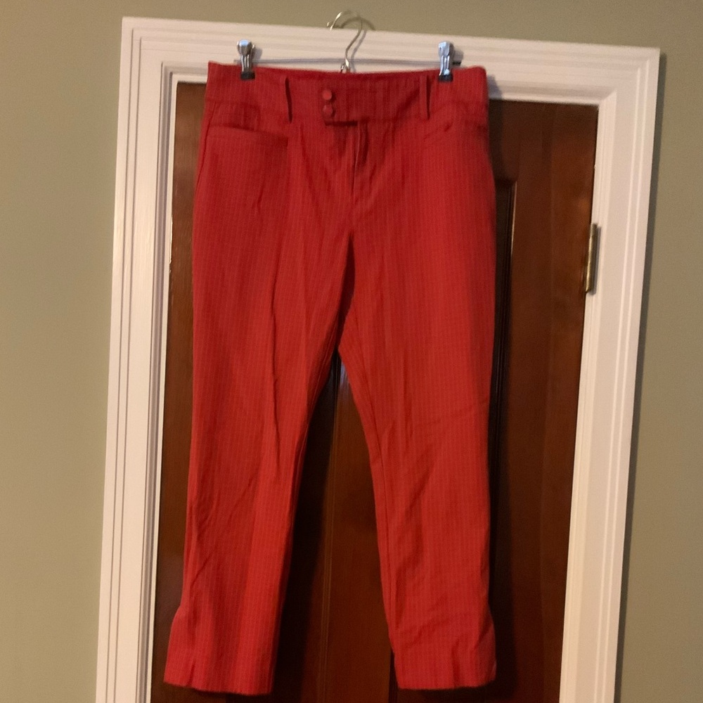 Cropped Red Checkered Anthropologie Pants, size 8